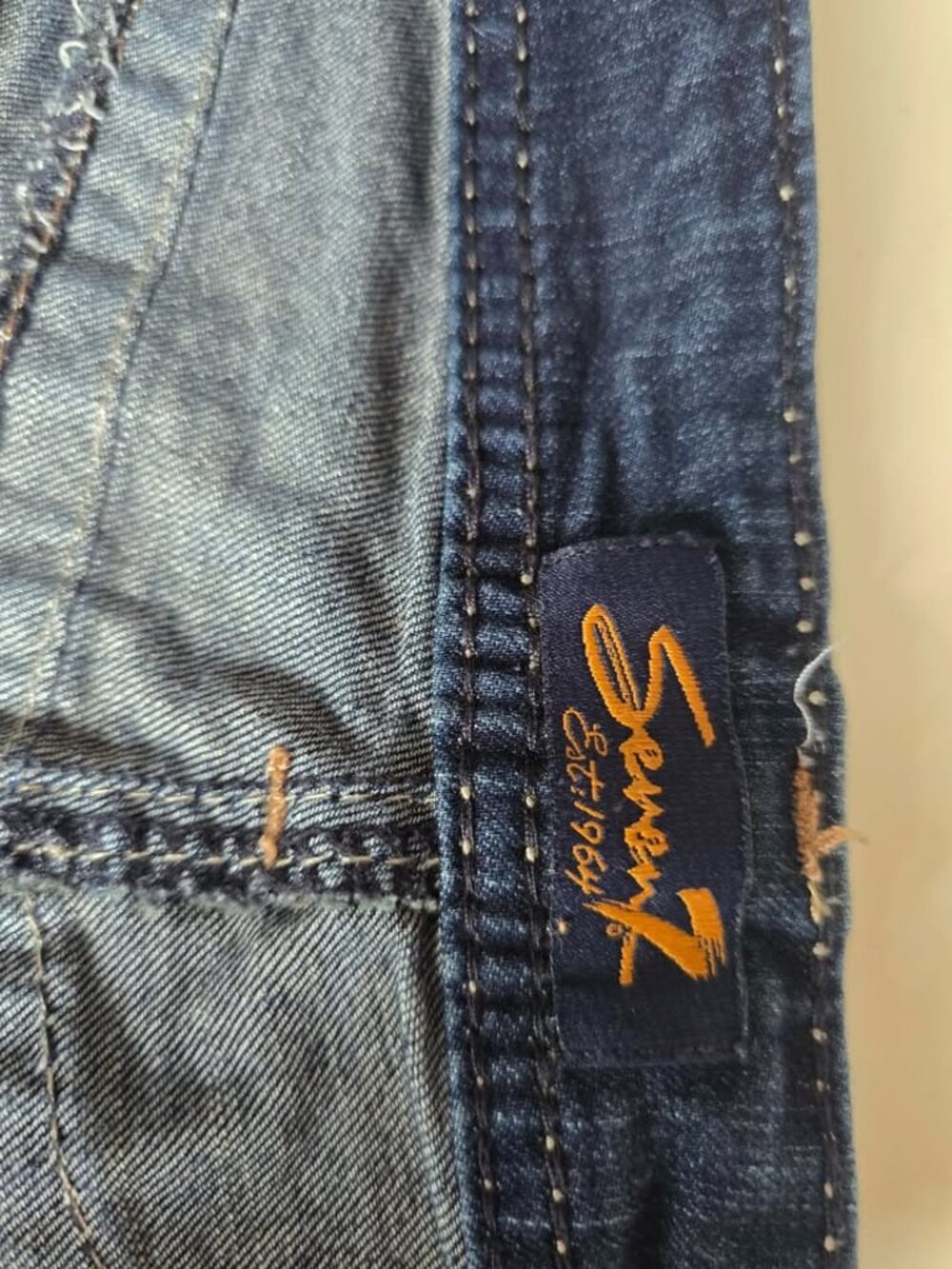 Seven7 Denim Shorts - Picture 4 of 4